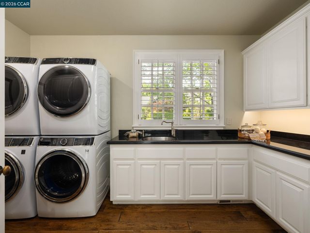 295 Barrington Ln, Alamo, CA 94507
