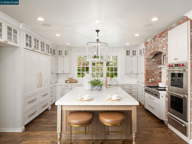 295 Barrington Ln, Alamo, CA 94507