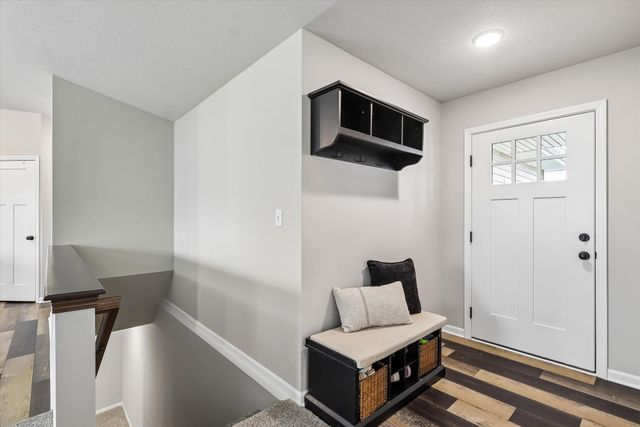 811 17th Street SE, Altoona, IA 50009