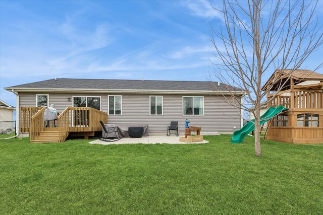 811 17th Street SE, Altoona, IA 50009