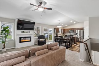 811 17th Street SE, Altoona, IA 50009