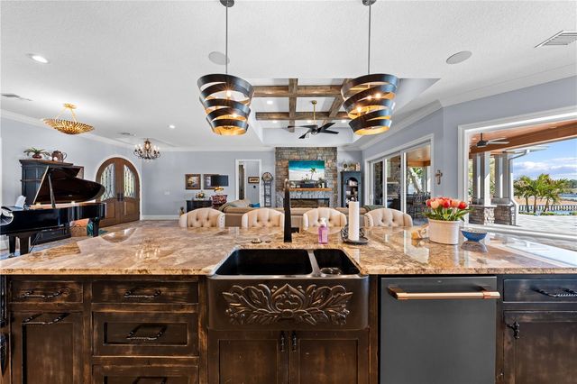 6362 OAK SHORE DRIVE, St Cloud, FL 34771