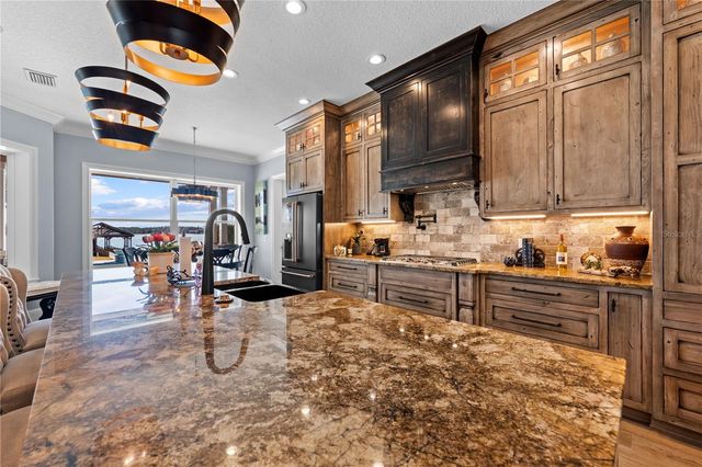 6362 OAK SHORE DRIVE, St Cloud, FL 34771