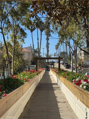 407 Goldenrod, Corona Del Mar, CA 92625