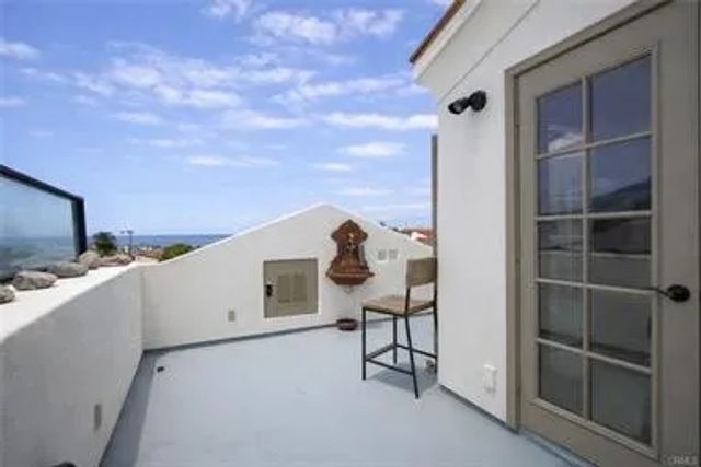 407 Goldenrod, Corona Del Mar, CA 92625