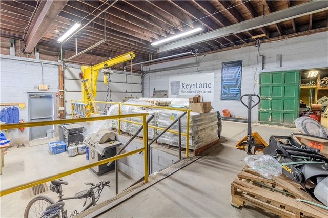 205 31st St, Mckeesport, PA 15132