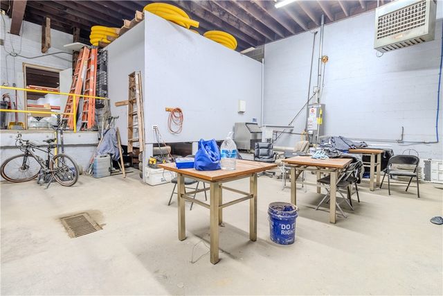 205 31st St, Mckeesport, PA 15132