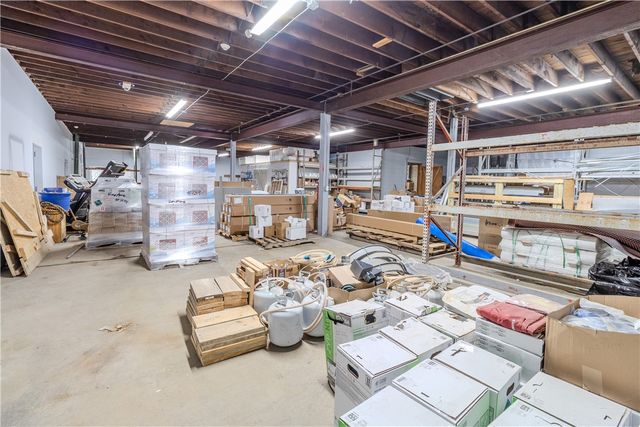 205 31st St, Mckeesport, PA 15132