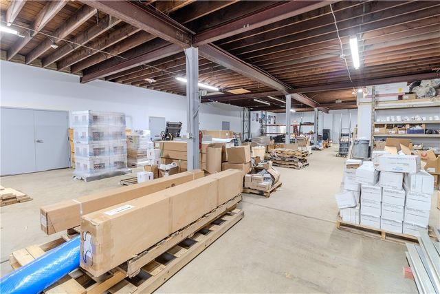 205 31st St, Mckeesport, PA 15132