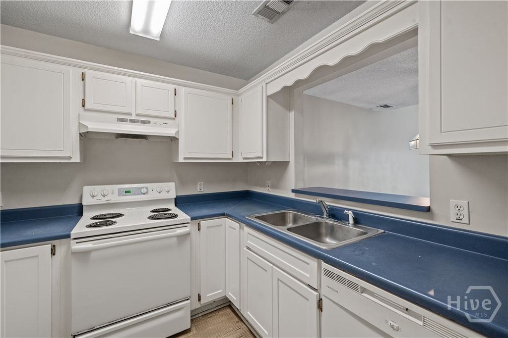 Image 12 of property listing at 125 Towne Park Drive, Rincon, GA 31326