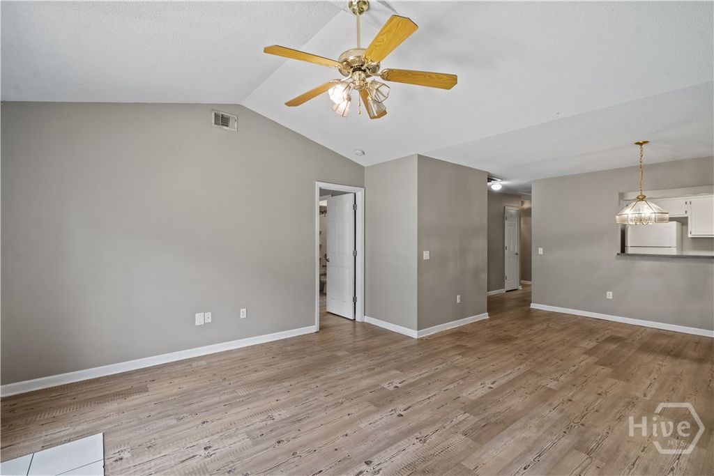 Image 3 of property listing at 125 Towne Park Drive, Rincon, GA 31326