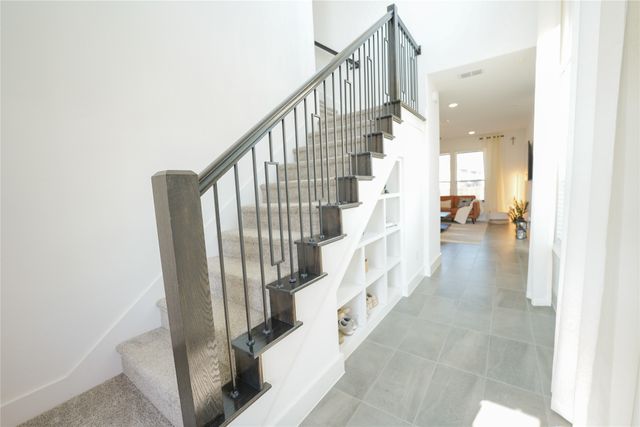 7557 Donnelly Avenue, Dallas, TX 75228