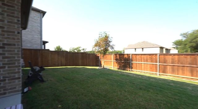 7557 Donnelly Avenue, Dallas, TX 75228