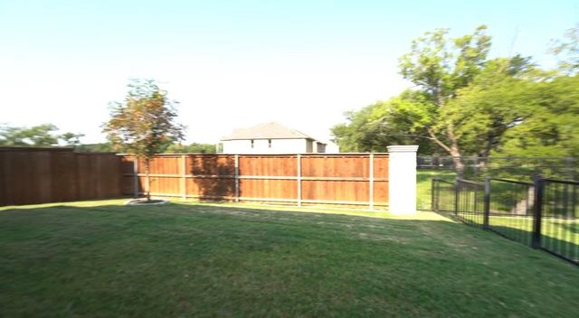 7557 Donnelly Avenue, Dallas, TX 75228