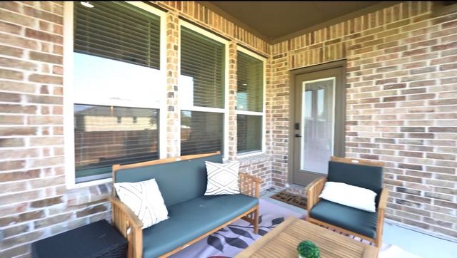 7557 Donnelly Avenue, Dallas, TX 75228