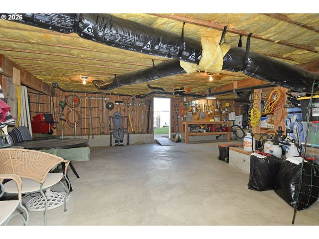 2581 Se MORLAN Way, Gresham, OR 97080