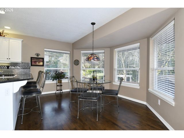 2581 Se MORLAN Way, Gresham, OR 97080