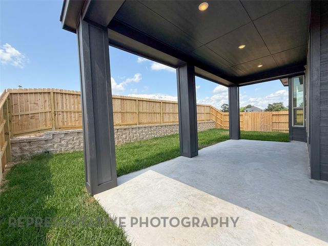 21242 Natalia Grove, Magnolia, TX 77355