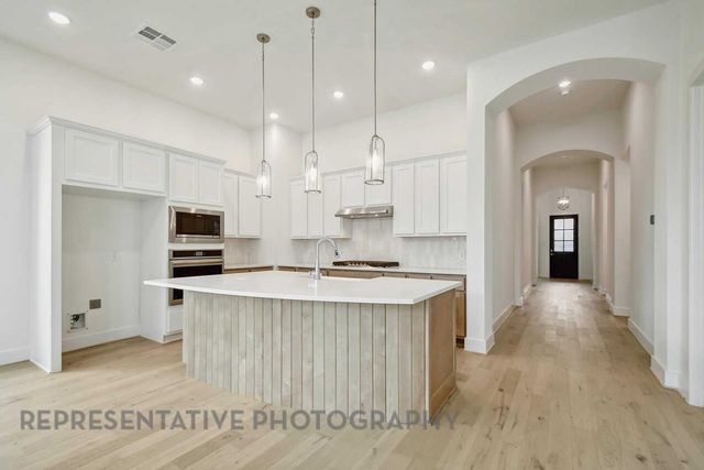 21242 Natalia Grove, Magnolia, TX 77355