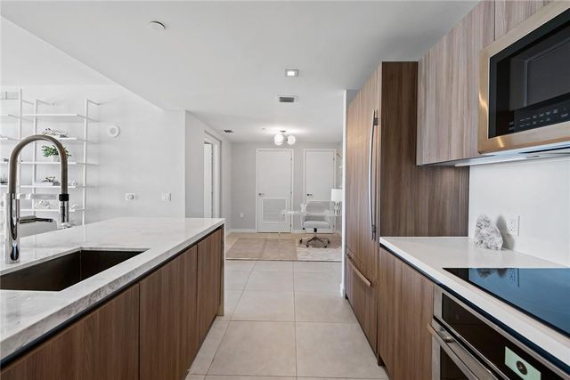 401 N BIRCH Road 609, Fort Lauderdale, FL 33304