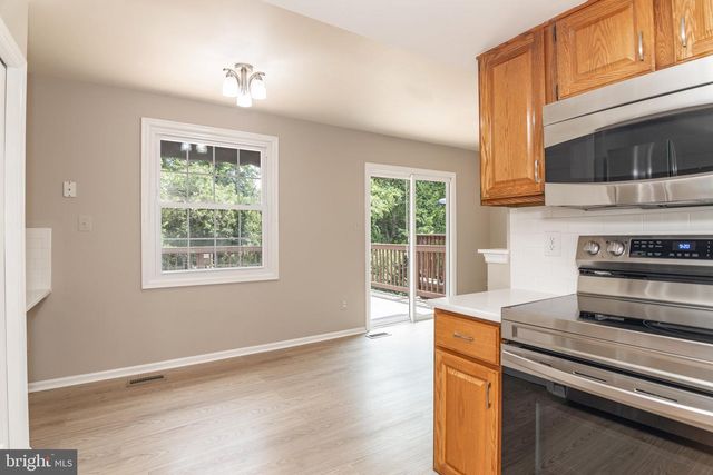 46814 IRONSTONE TER, Sterling, VA 20164