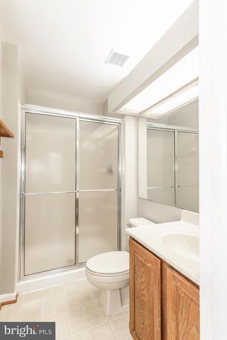 46814 IRONSTONE TER, Sterling, VA 20164