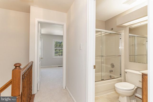 46814 IRONSTONE TER, Sterling, VA 20164