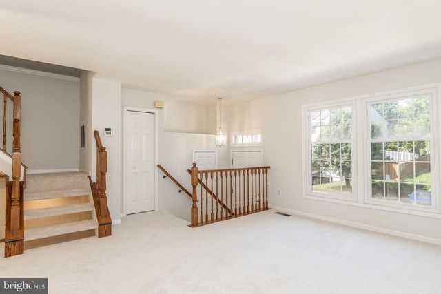 46814 IRONSTONE TER, Sterling, VA 20164