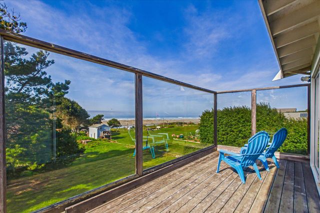 2670 Kelly Avenue, Mckinleyville, CA 95519