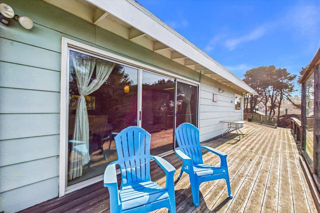 2670 Kelly Avenue, Mckinleyville, CA 95519