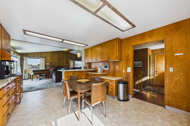 2670 Kelly Avenue, Mckinleyville, CA 95519