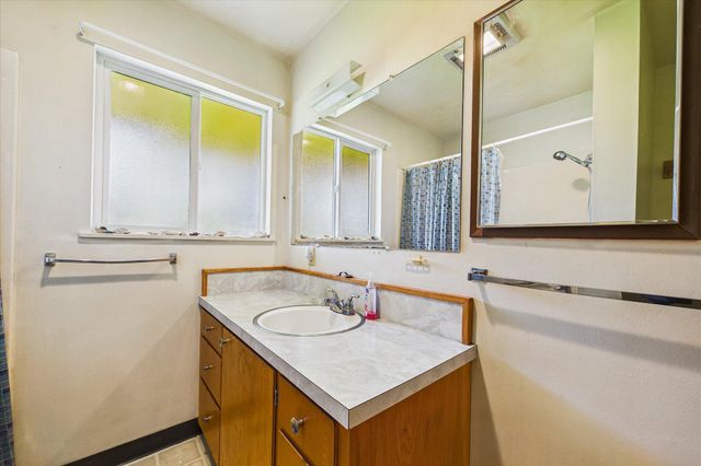 2670 Kelly Avenue, Mckinleyville, CA 95519