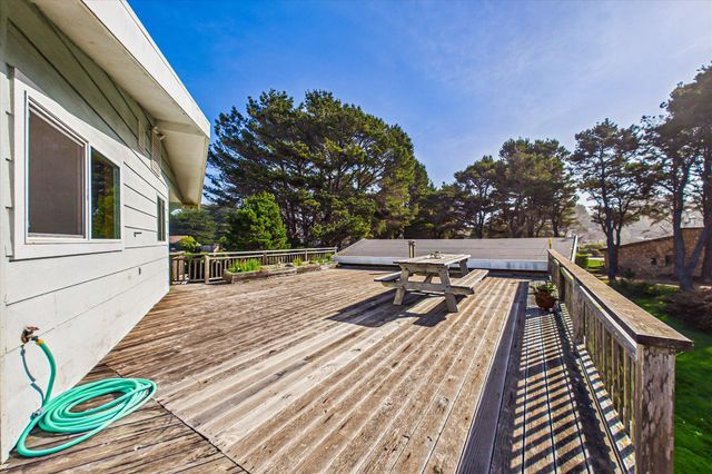 2670 Kelly Avenue, Mckinleyville, CA 95519