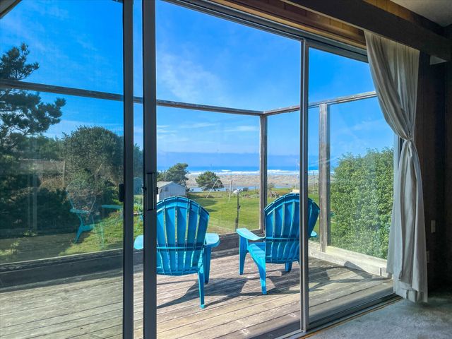 2670 Kelly Avenue, Mckinleyville, CA 95519