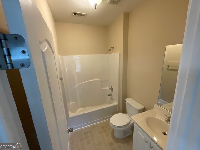 8690 Copperridge Drive, Winston, GA 30187