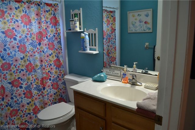 1010 Rebel Avenue, Lake Placid, FL 33852