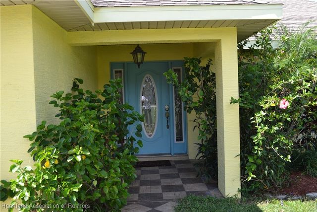 1010 Rebel Avenue, Lake Placid, FL 33852
