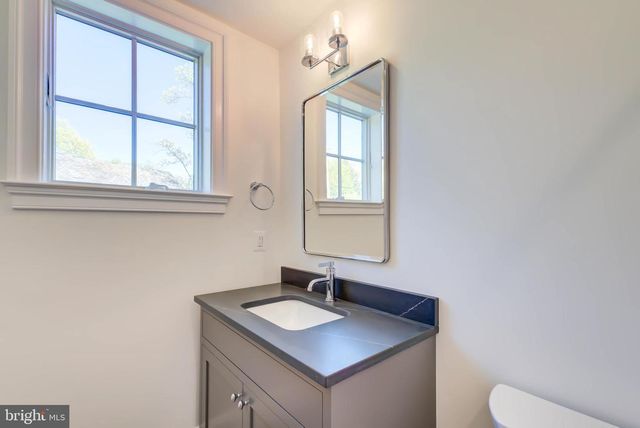 3118 PATTERSON ST NW, Washington, DC 20015