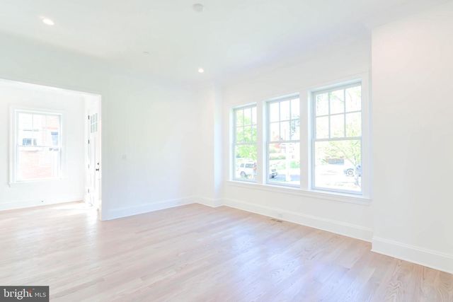 3118 PATTERSON ST NW, Washington, DC 20015