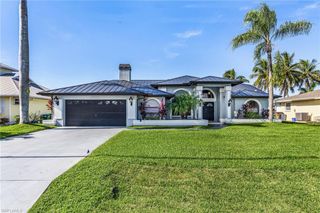 2528 SE 25th AVE, Cape Coral, FL 33904