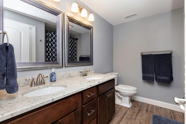 5108 NE Bellagio Court, Ankeny, IA 50021