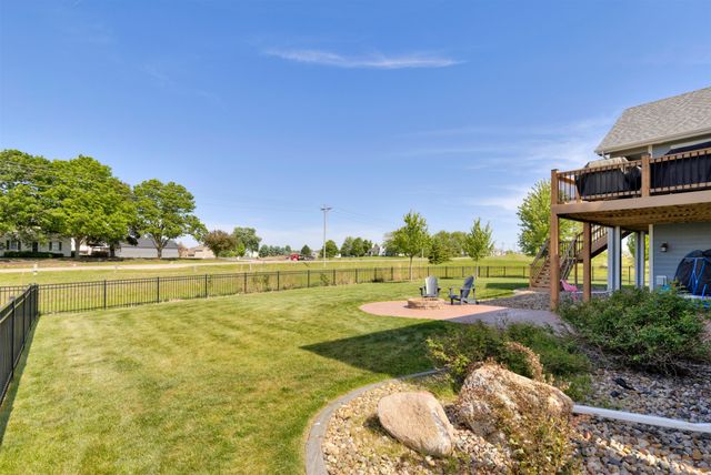 5108 NE Bellagio Court, Ankeny, IA 50021