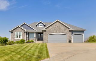 5108 NE Bellagio Court, Ankeny, IA 50021