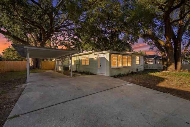 714 E 137TH AVENUE, Tampa, FL 33613
