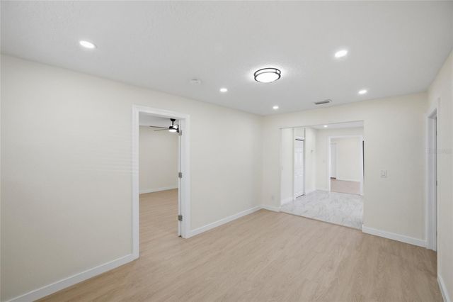 714 E 137TH AVENUE, Tampa, FL 33613