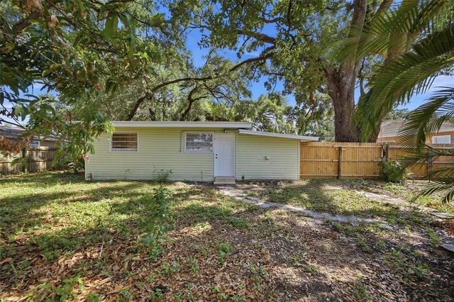 714 E 137TH AVENUE, Tampa, FL 33613
