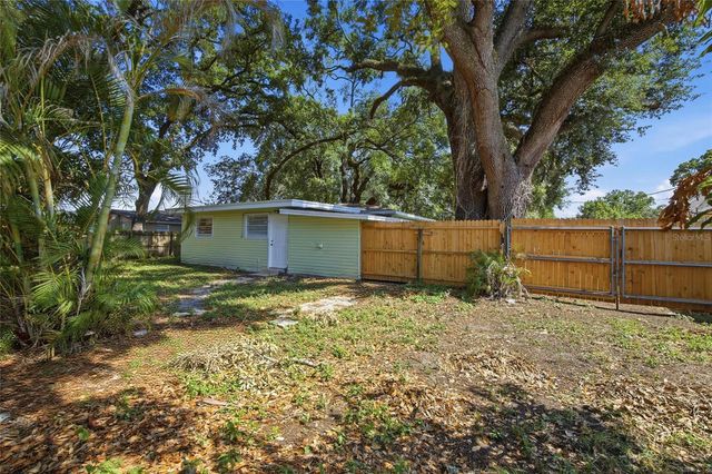 714 E 137TH AVENUE, Tampa, FL 33613