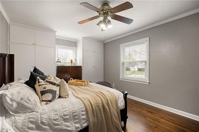5006 W 72nd Terrace, Prairie Village, KS 66208