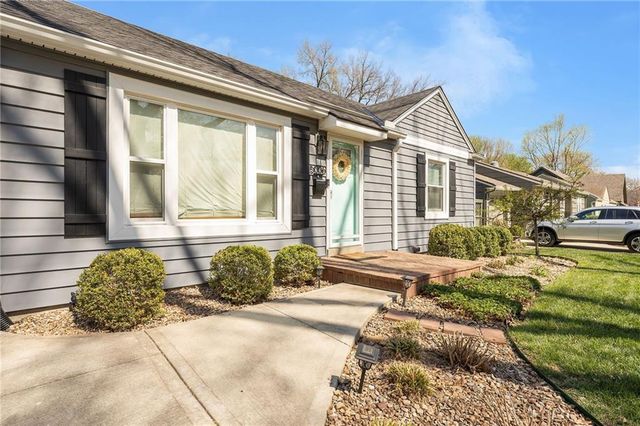 5006 W 72nd Terrace, Prairie Village, KS 66208