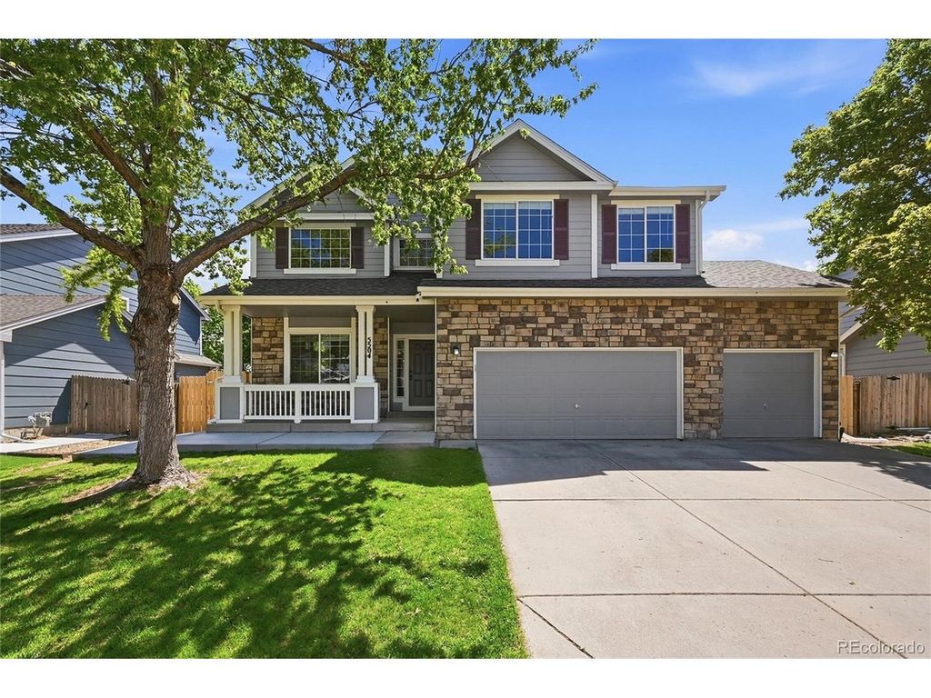 5504 E Burlington Dr, Castle Rock, CO 80104